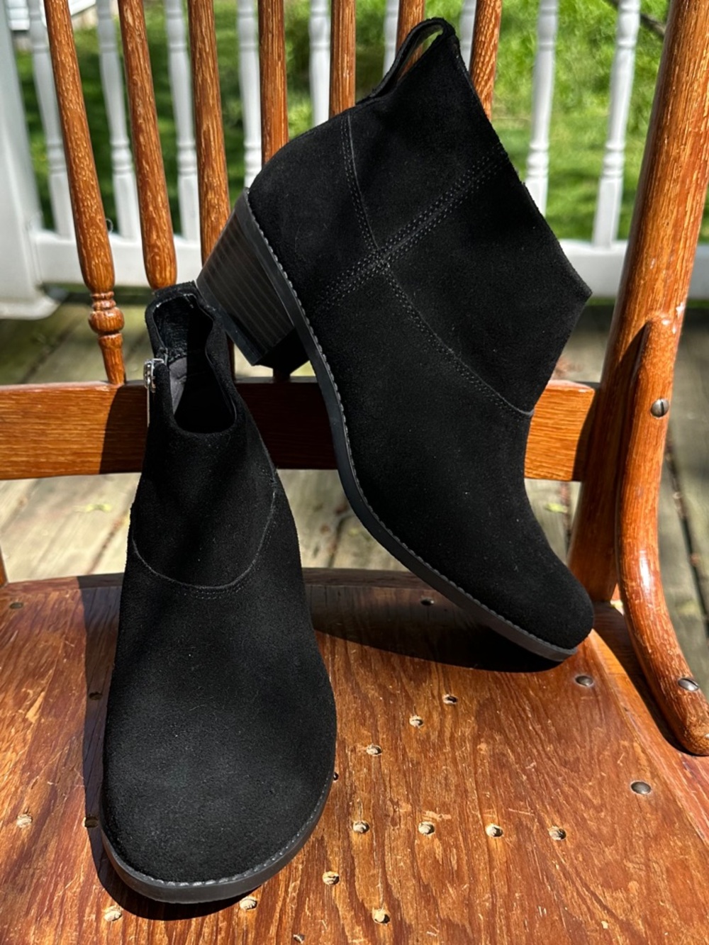 Vionic Joy Zadie Suede Booties